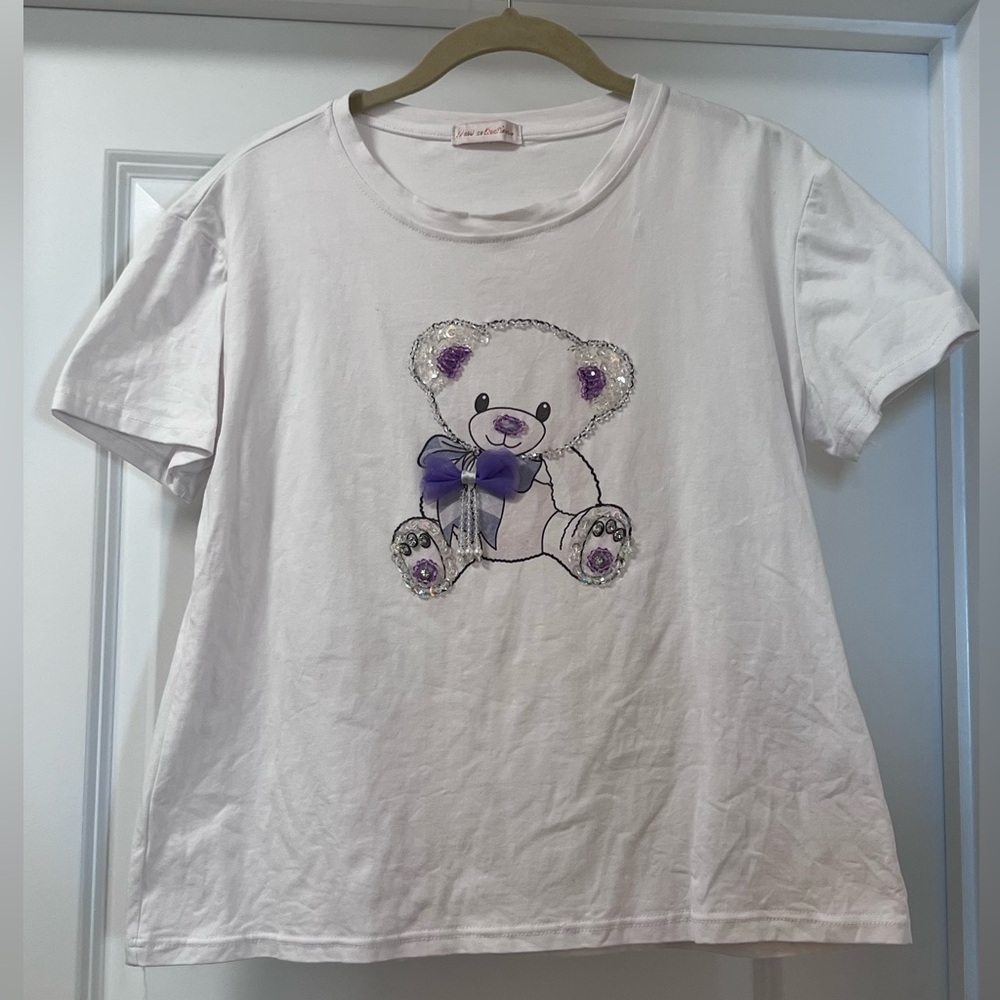 New collections size L tee